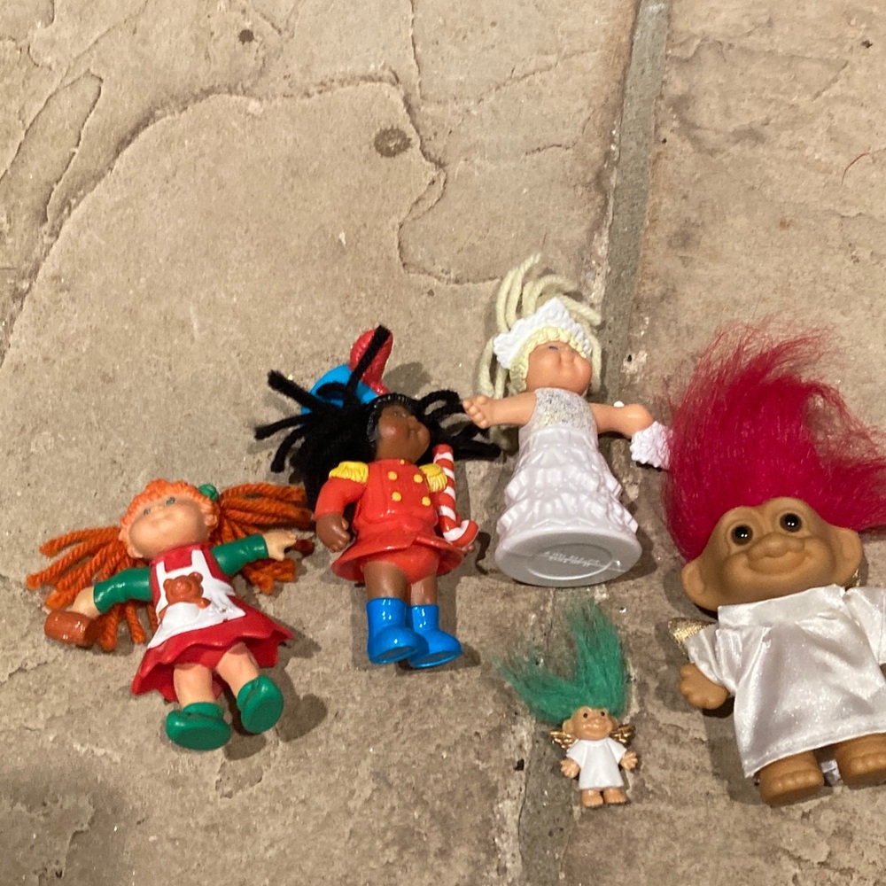 Vintage 1990s Cabbage Patch kid McDonald’s toys and two Christmas trolls